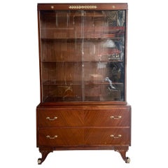 1940s Federal Flamed Mahogany China/Display Cabinet by Rway