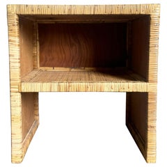 Boho Chic Beistelltisch/Nachttisch aus Korbweide und Rattan mit Glasplatte