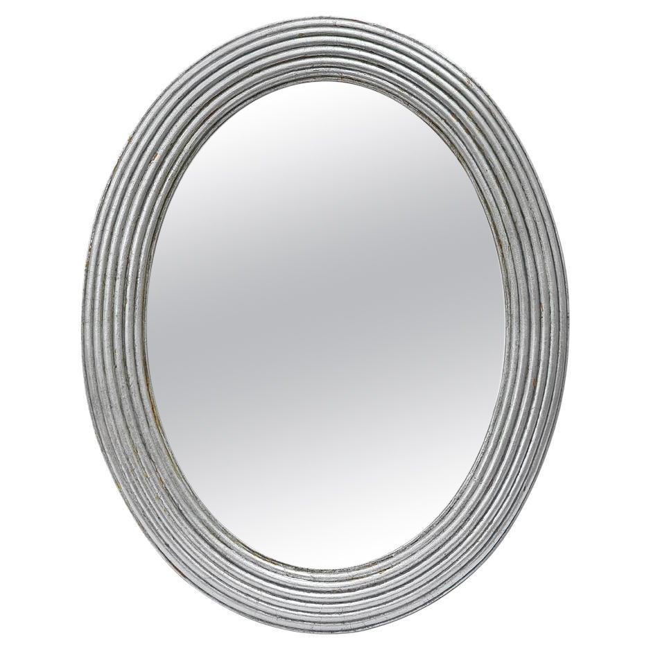 Antique French Silver Wood Oval Mirror, Periodo Art Deco, circa 1930 en venta