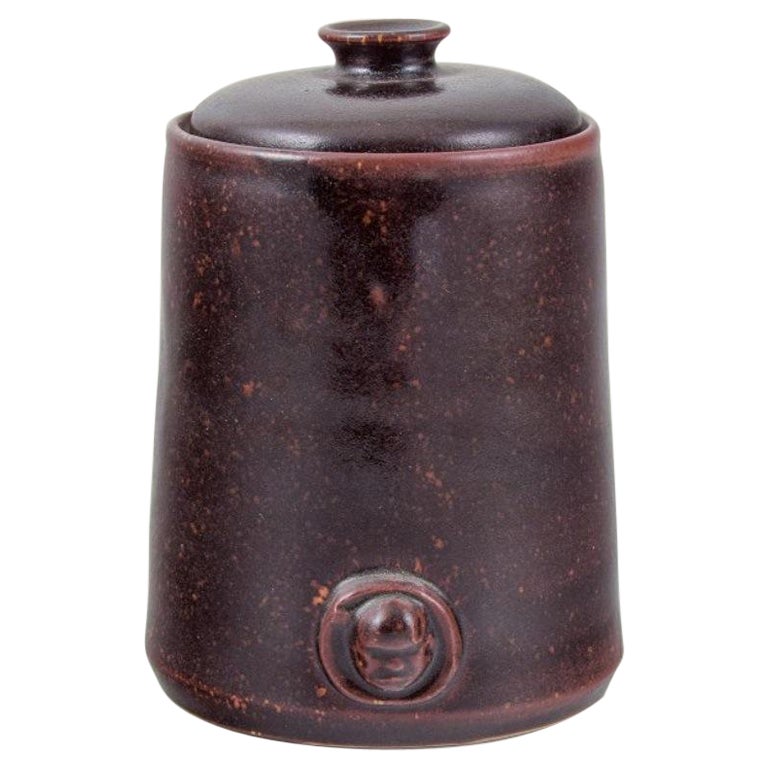 Rolf Fagerberg (1934-2008). Swedish ceramicist. Unique ceramic lidded jar.