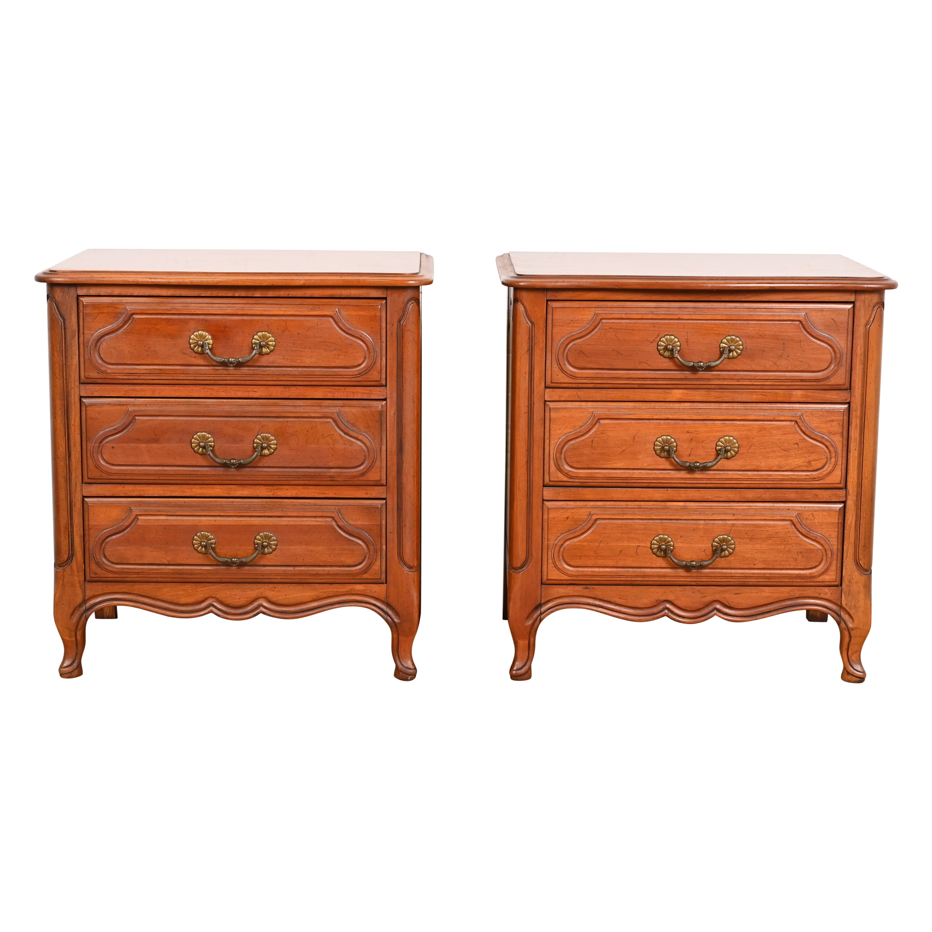 Who made Lillian Russell furniture?