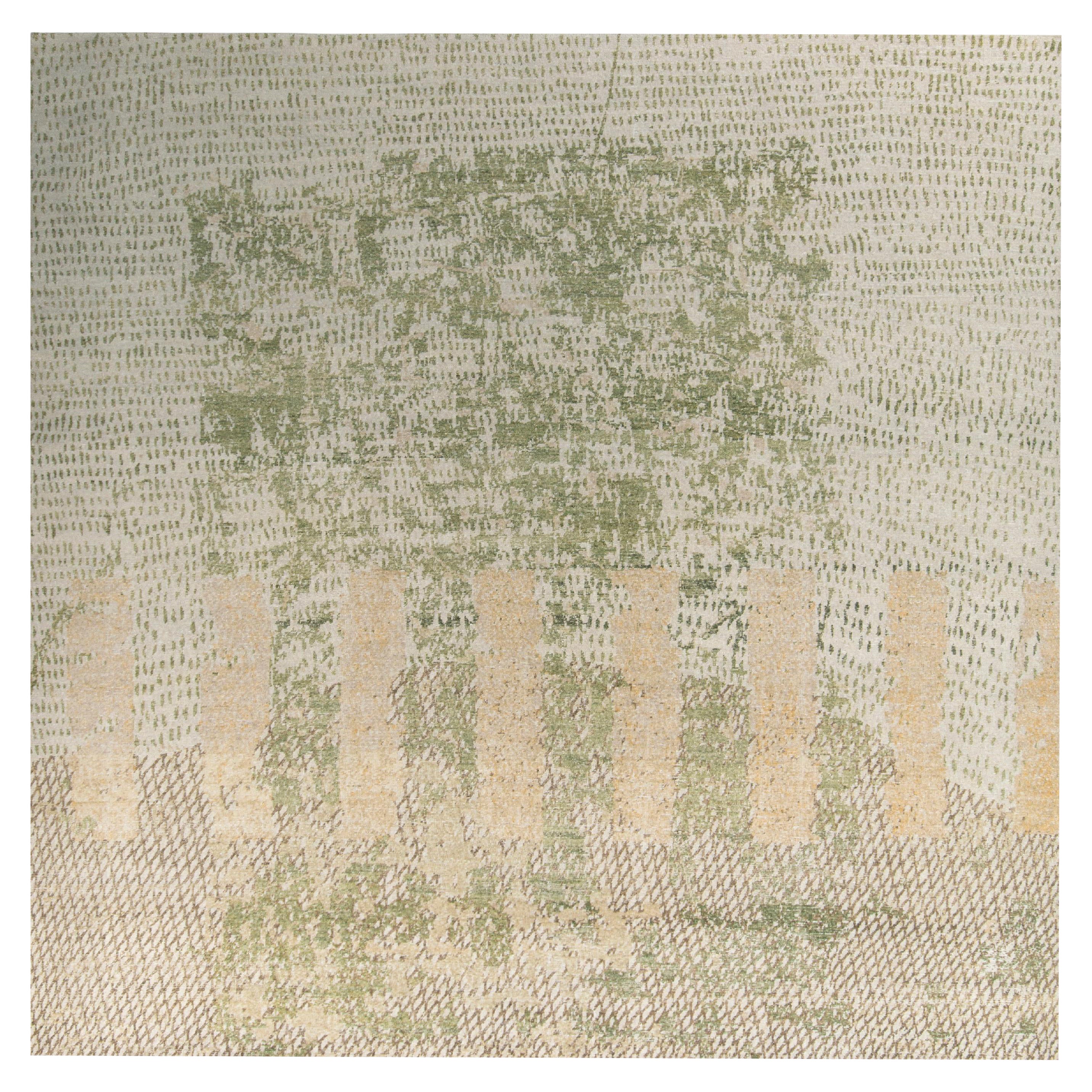 Rug & Kilim's Distressed Style Modernity Rug in Green, Beige Abstract Pattern (tapis moderne de style vieilli en vert, motif abstrait en beige)