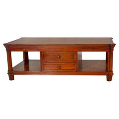 Tavolino in Oak con cassetti della metà del XX secolo. XX secolo