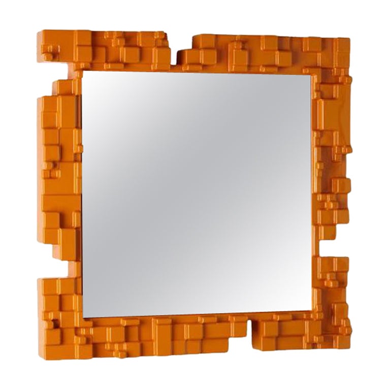 Specchio da parete arancione Pixel Pumpkin dello Studio A