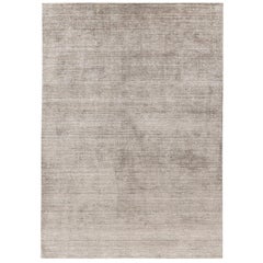 Alfombra rectangular Artisan Greige Pure 250 de seda de bambú tejida a mano by Mohebban
