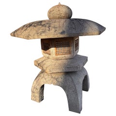 Grande lanterne Yukimi japonaise en pierre ancienne avec beaux détails, 40 pouces