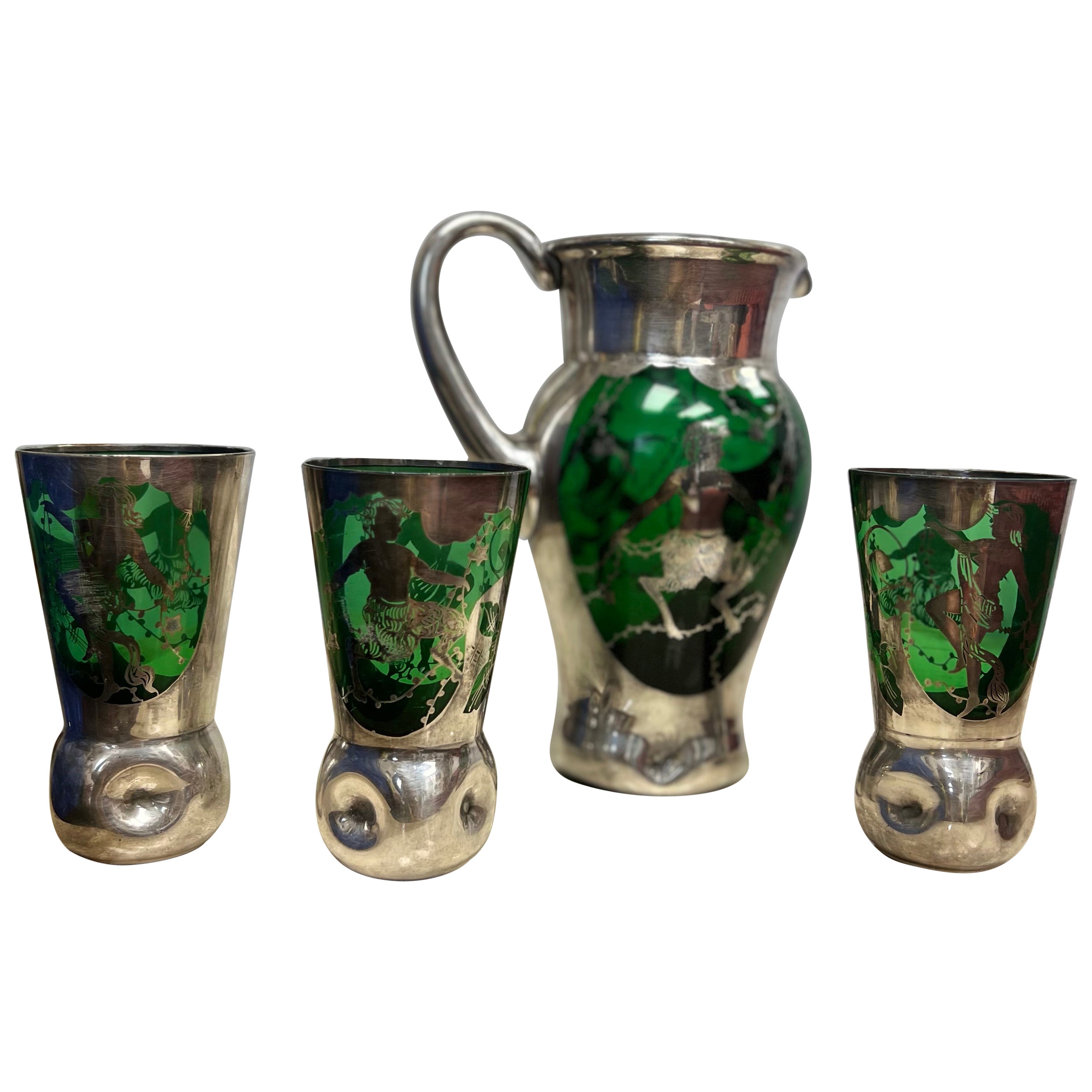 Set di 4 bicchieri e brocche in vetro verde di Murano degli anni '50 con sovrapposizione di argento