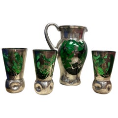 Set di 4 bicchieri e brocche in vetro verde di Murano degli anni '50 con sovrapposizione di argento