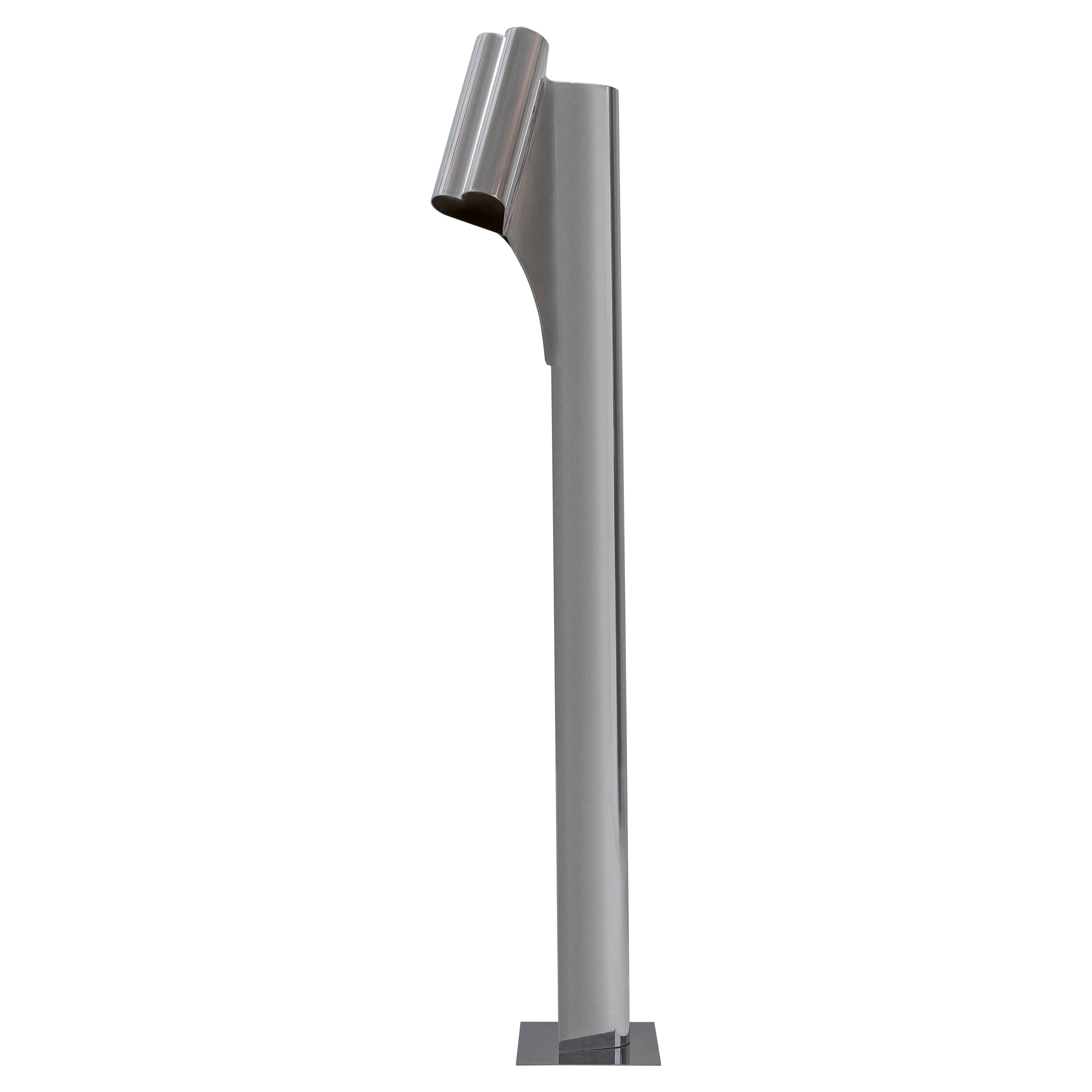 Lampadaire en aluminium extrudé et poli de Deon Rubi. Argentine, 2024. en vente