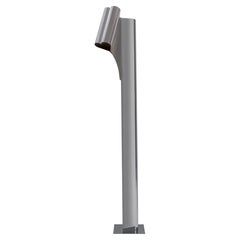 Extruded and polished aluminium floor lamp by Deon Rubi. Argentina, 2024.