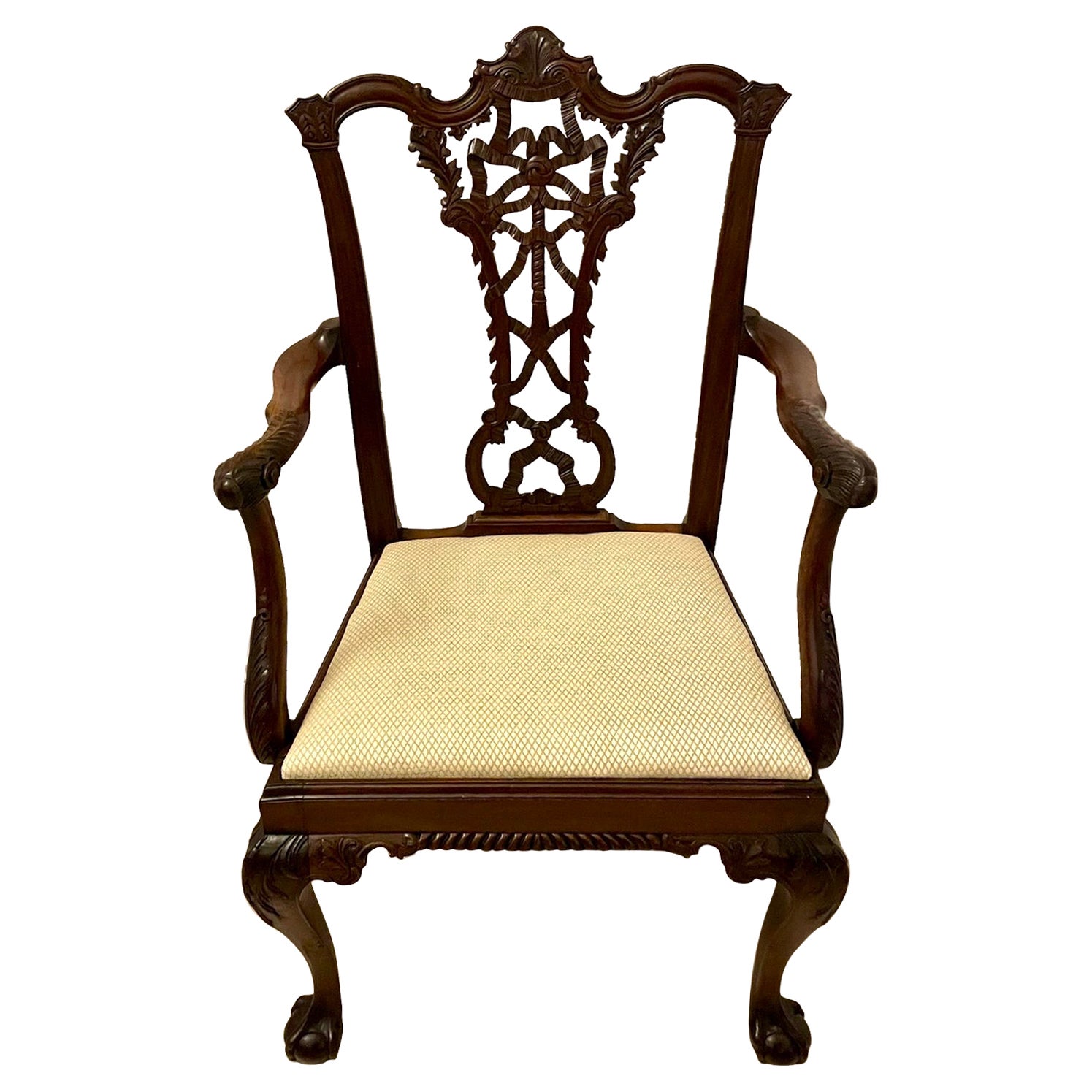 Silla de escritorio antigua victoriana de caoba tallada de calidad excepcional