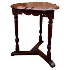 Antique English Clover Leaf End Table Side Table Accent Table Honey Tiger Oak