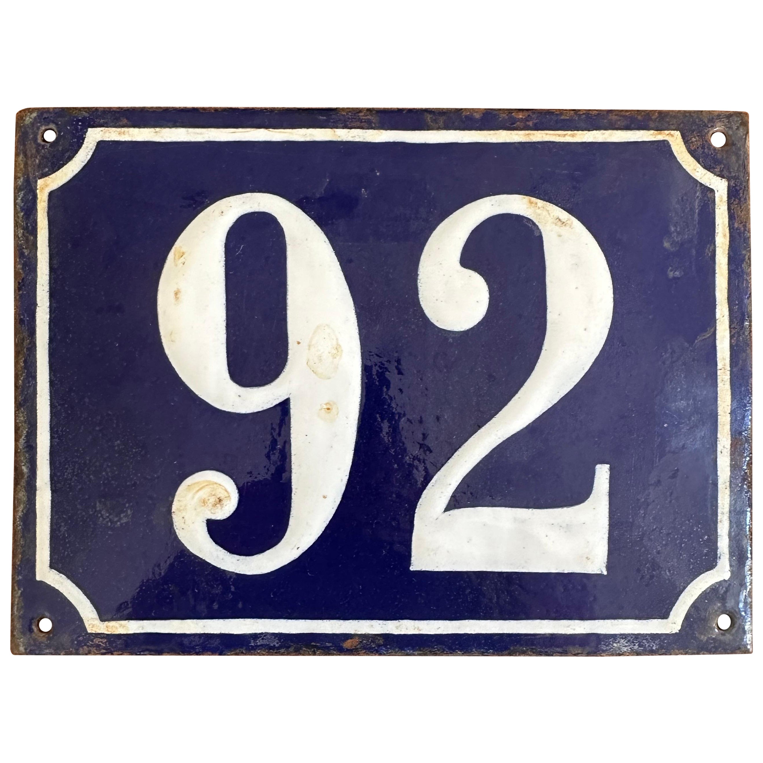 Antigua placa francesa esmaltada con el número de la casa, azul y blanca, circa 1900