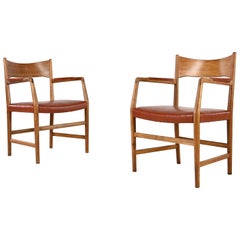 Hans J. Wegner, Town Hall chair. Oak and Leather. Denmark C.1940