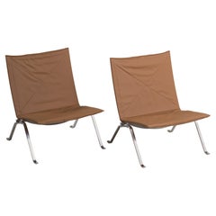 Pair of 1st edition PK22 cognac leather armchairs Poul Kjærholm for EKC, 70's