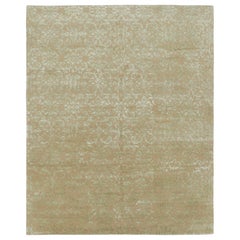 Rug & Kilim è un tappeto in stile europeo in marrone con motivi arabescati in verde pallido