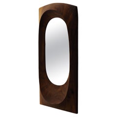 Espejo de pared contemporáneo de nogal Brodzki 73 de Henry Wilson