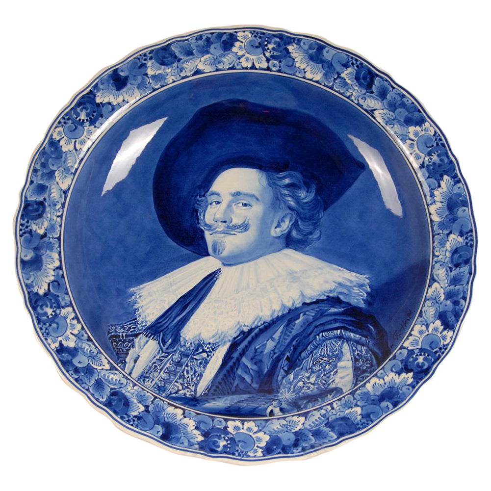 Plato de retrato Royal Delft Plato de gabinete Frans Hals Azul y blanco en venta