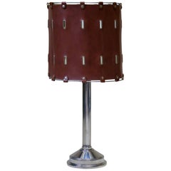 Lampe de bureau mi-siècle en chrome et similicuir