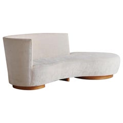 Crescent Sofa by Vladamir Kagan, 2005