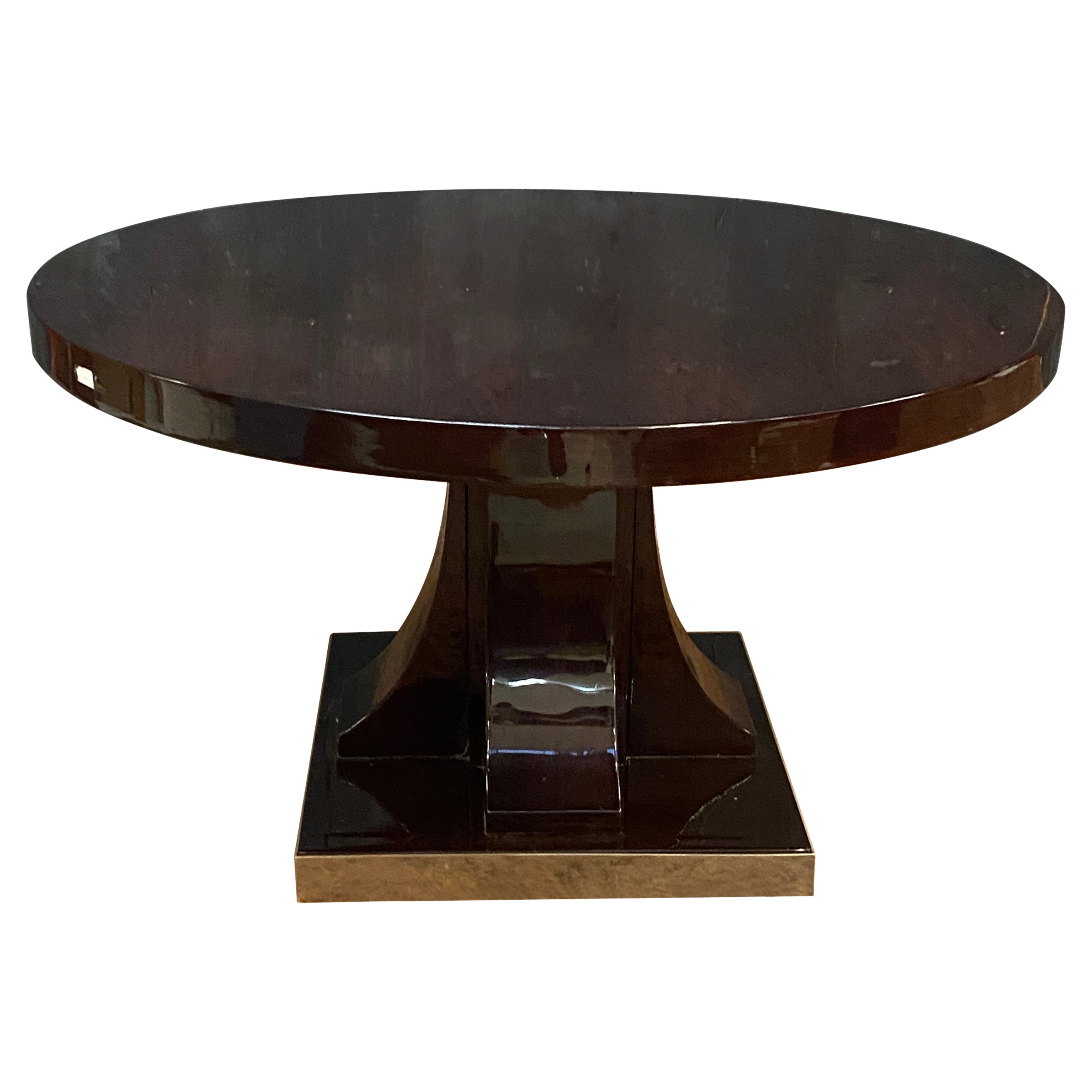 Tavolo con piedistallo Art Déco in noce verniciato del 1940 circa