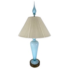 Lampe de table italienne vintage du milieu du siècle dernier en verre de Murano bleu opaque