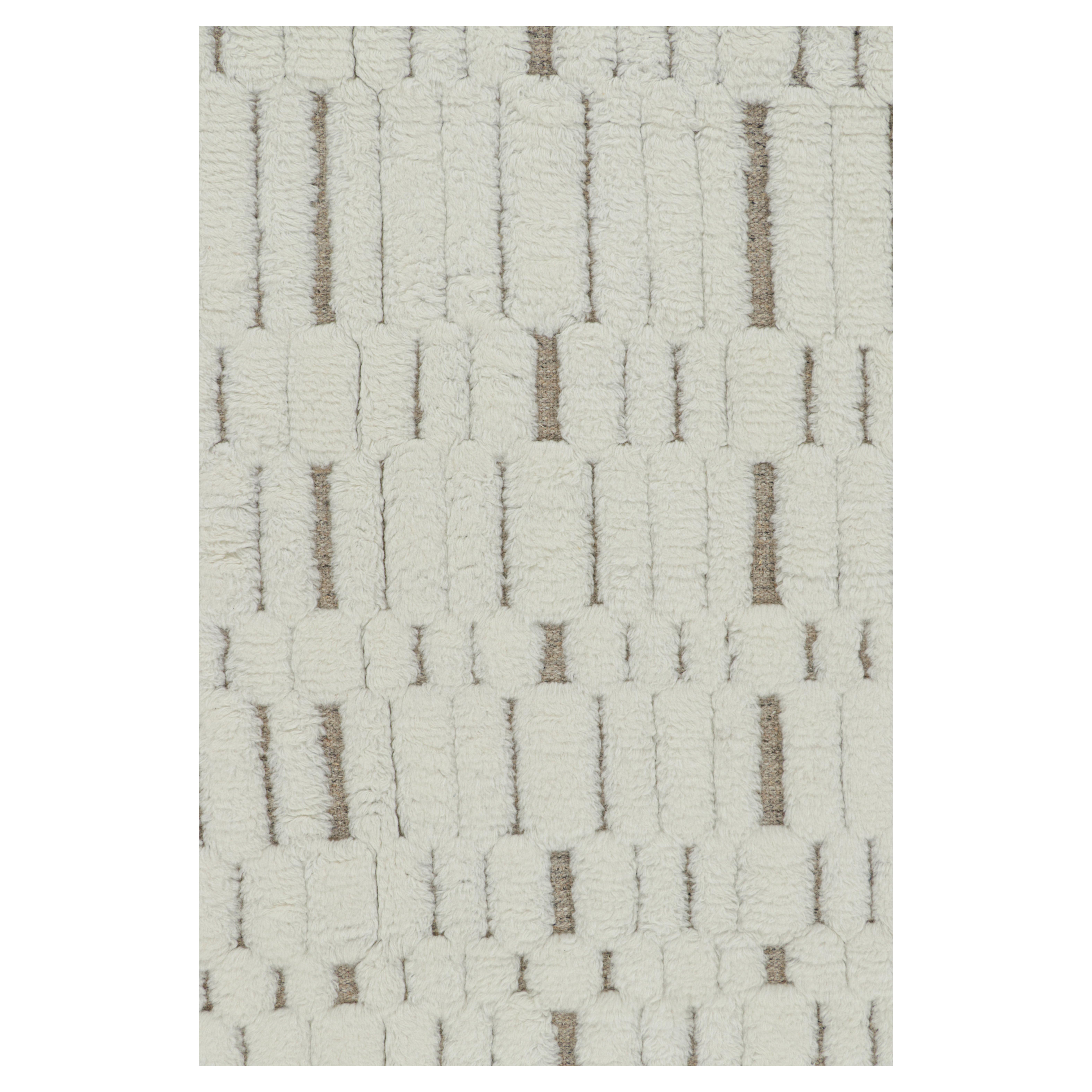 Rug & Kilim’s Contemporary Rug in White with High-Low Geometric Patterns