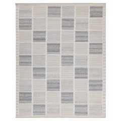 Rug & Kilim’s Scandinavian Style Custom Kilim Rug in Greige Geometric Pattern