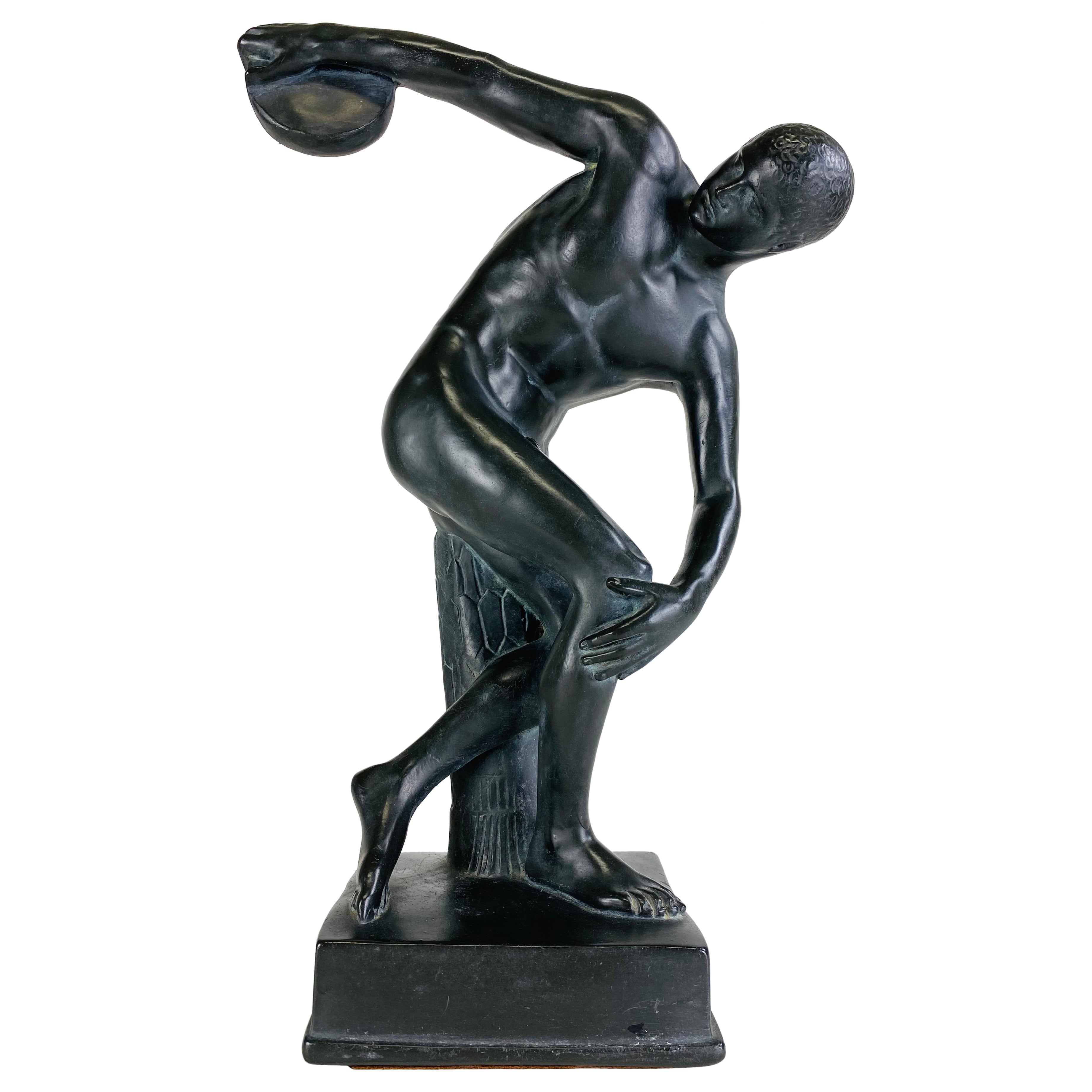 Preciosa escultura figurativa masculina grecorromana de época