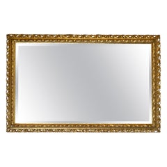 Magnifique miroir mural doré   C'est un miroir très attrayant