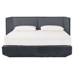 Leather Panis Bed by Amura Lab