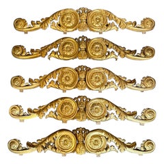 Tallas italianas de madera dorada del siglo XIX