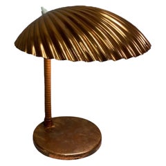 Paavo Tynell Copper Sea Shell Table Lamp Model 5321, Taito Oy 1940s