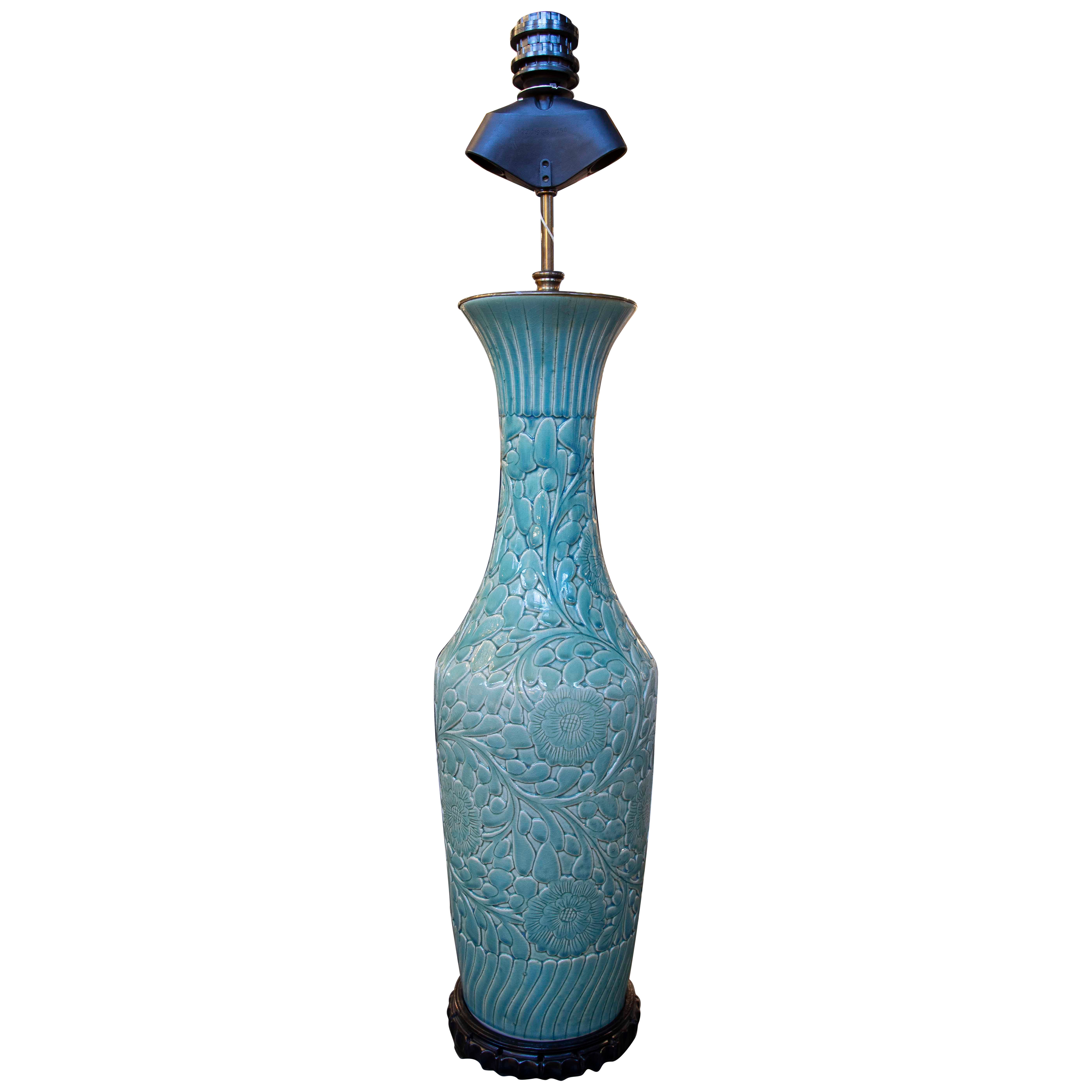 Lampe de table en céramique émaillée verte en forme de vase