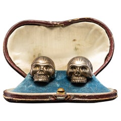 Bouton de col de chemise crâne victorien en argent sterling pour hommes dans sa boîte ajustée