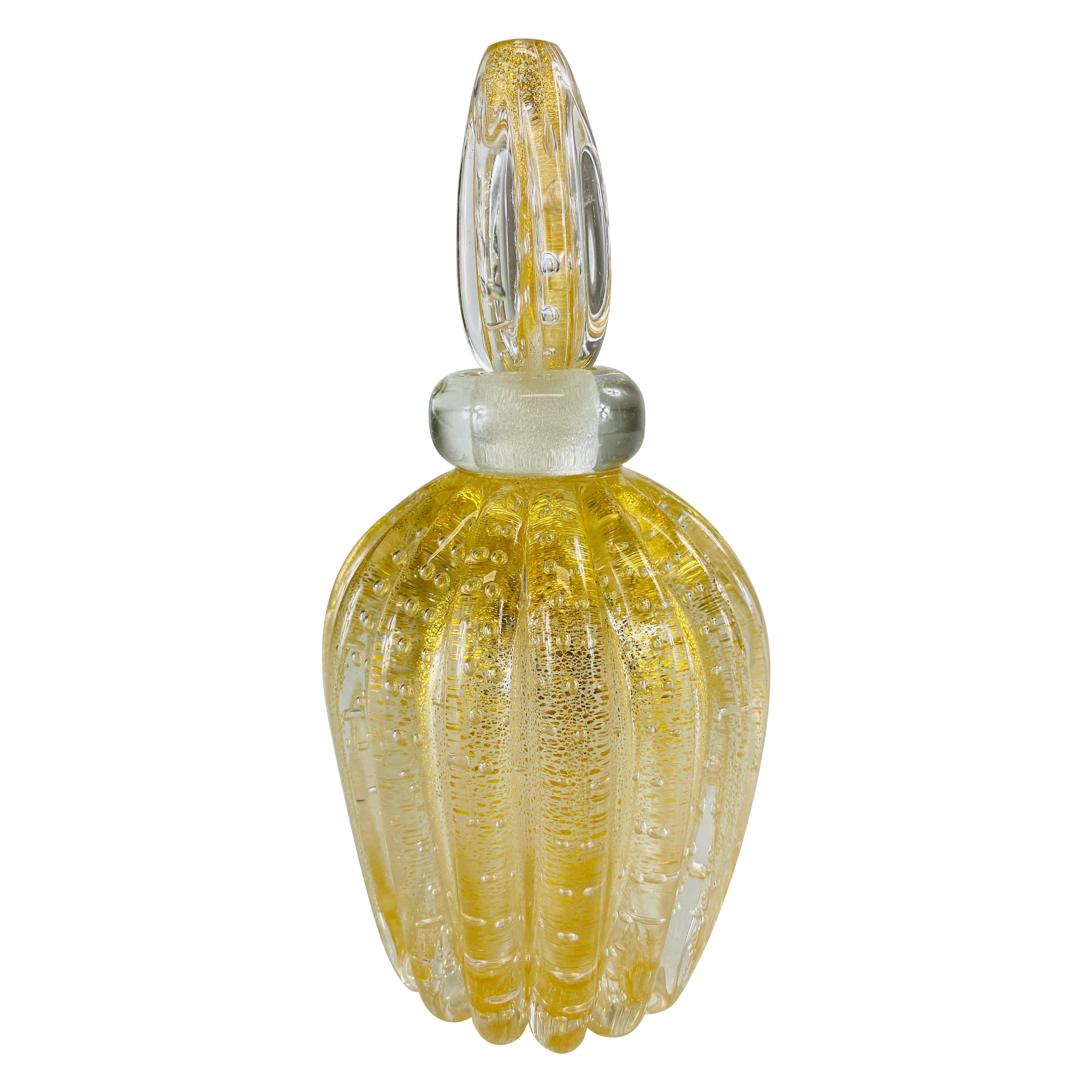 Barovier and Toso handblown Murano glass perfume bottle with stopper
