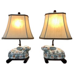 Asian Export Ceramic Rabbit lamps