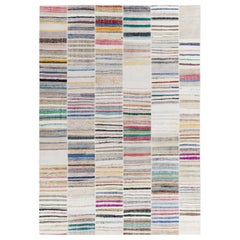 Alfombra moderna tejida a mano Rug & Kilim de patchwork con estrías multicolor