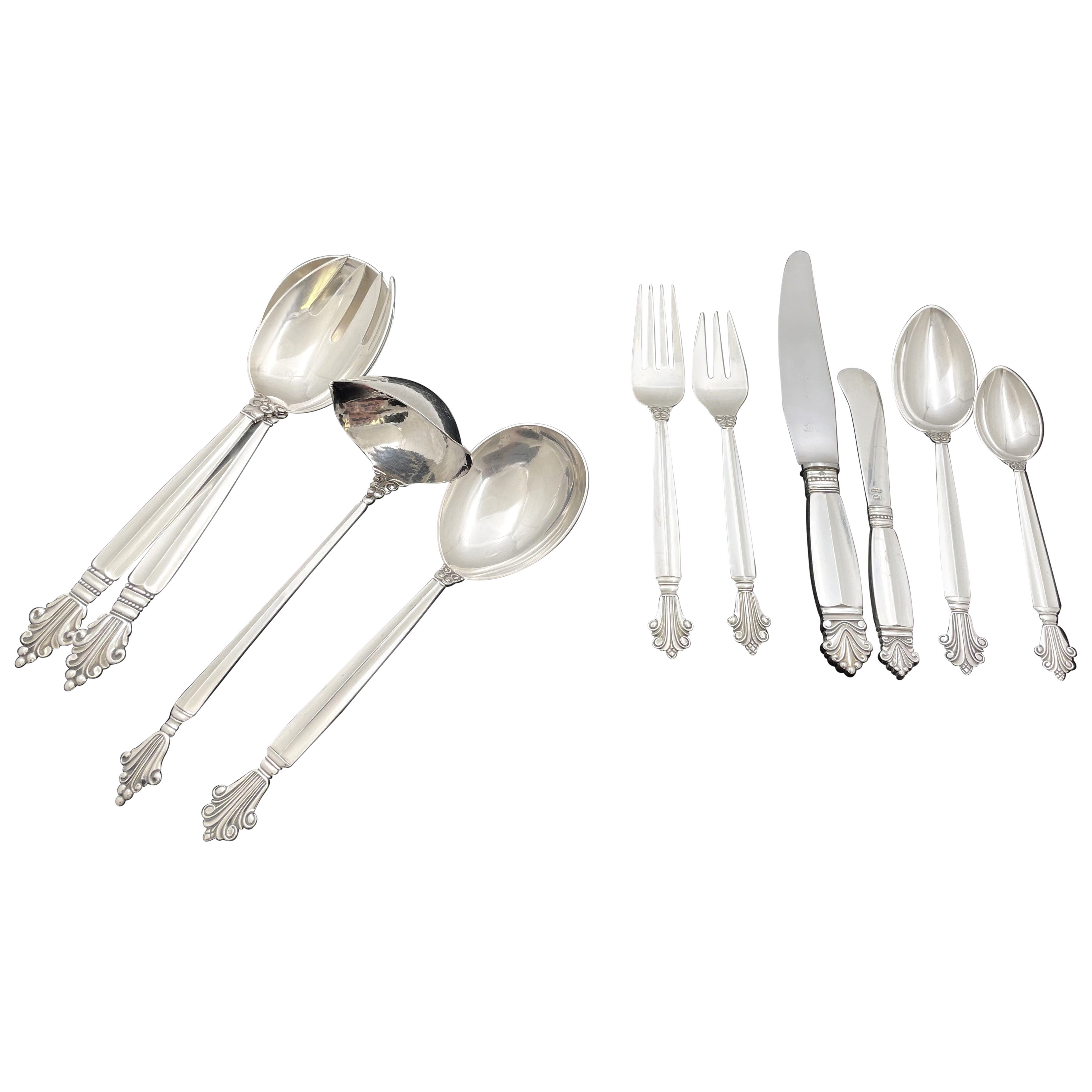 Georg Jensen Juego de Cubiertos de Plata de Ley de 76 Piezas con Diseño de Acanto para 12