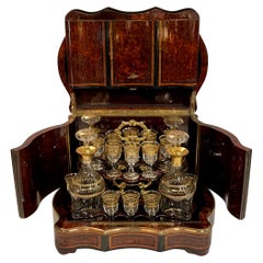 Antique French Cave a Liqueur con Cristallo Originale, oltre 100 anni fa