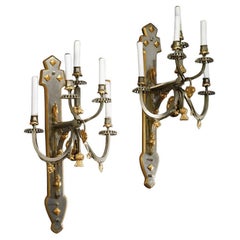 Paire de grandes appliques à 5 lumières de style gothique français ancien en acier et bronze doré