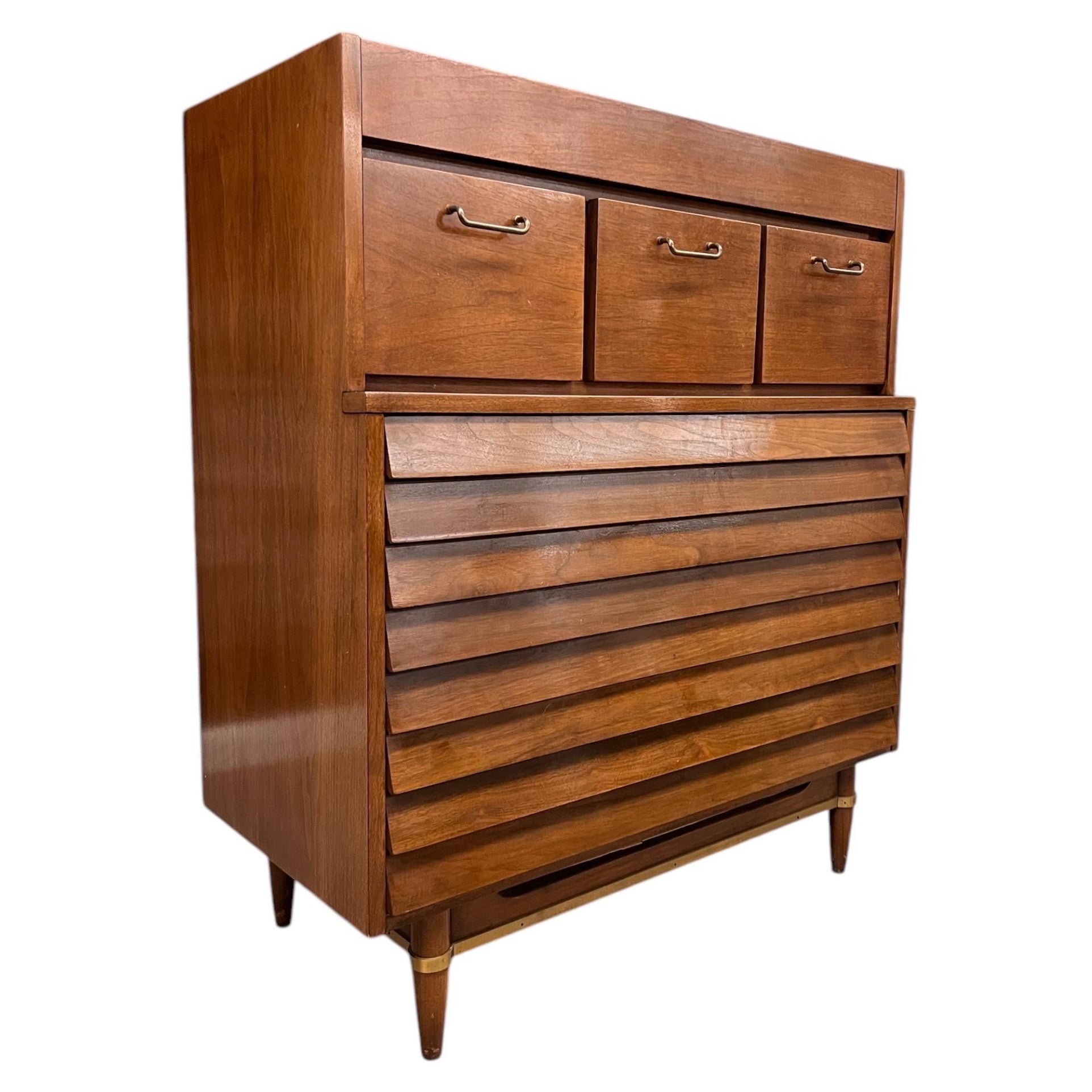 Mid Century Modern Dressers 2 166 For Sale at 1stDibs vintage mid