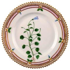 Royal Copenhagen Flora Danica Plate