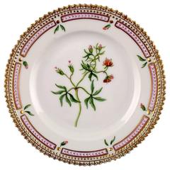 Royal Copenhagen Flora Danica Plate