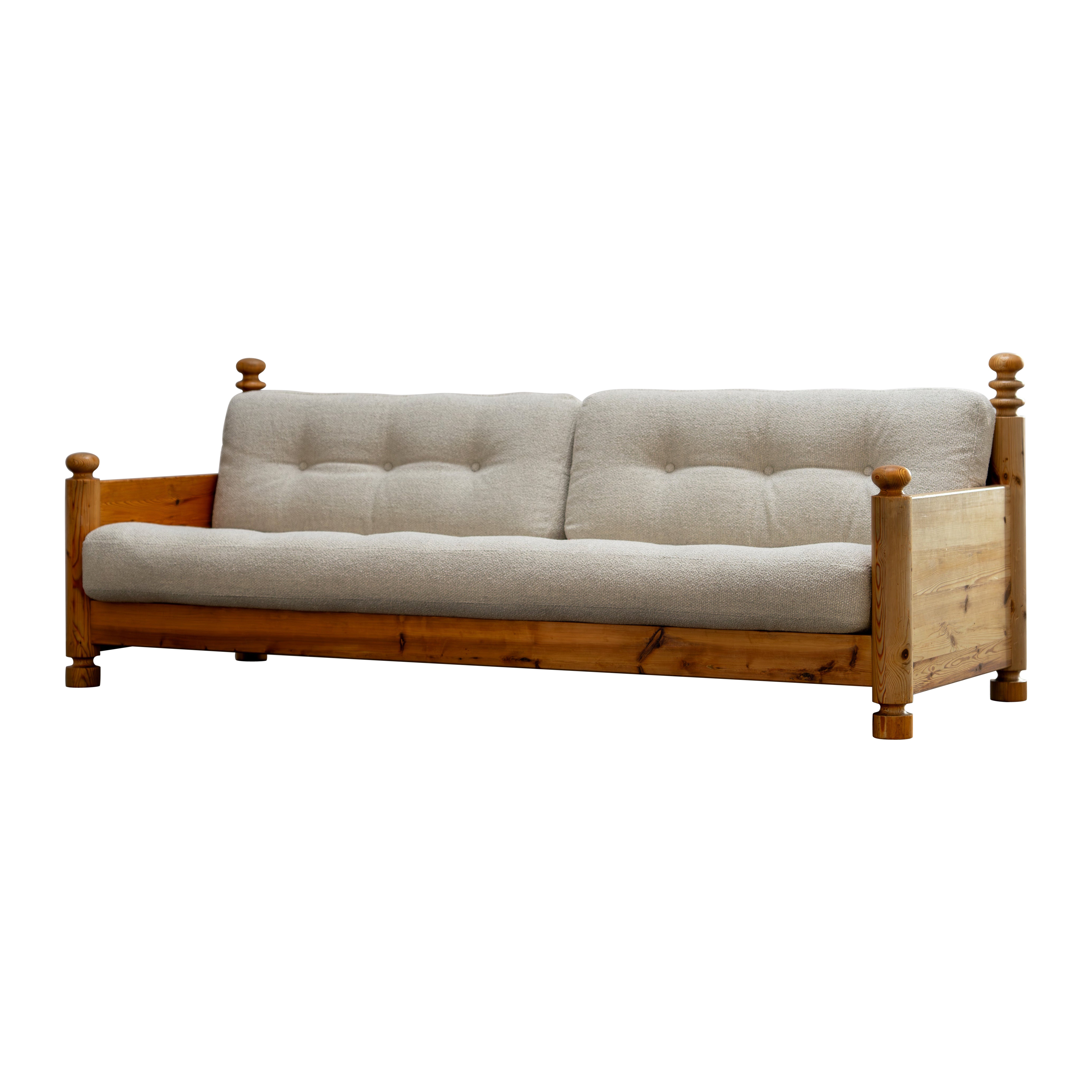 Pine Sofa by Uno & Östen Kristiansson for Luxus Sweden 1970s