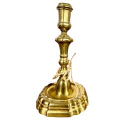 Französischer Barock-Kerzenleuchter aus Messing aus dem 18.