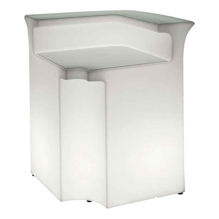 Break Corner Lighted Bar Counter by SLIDE Studio