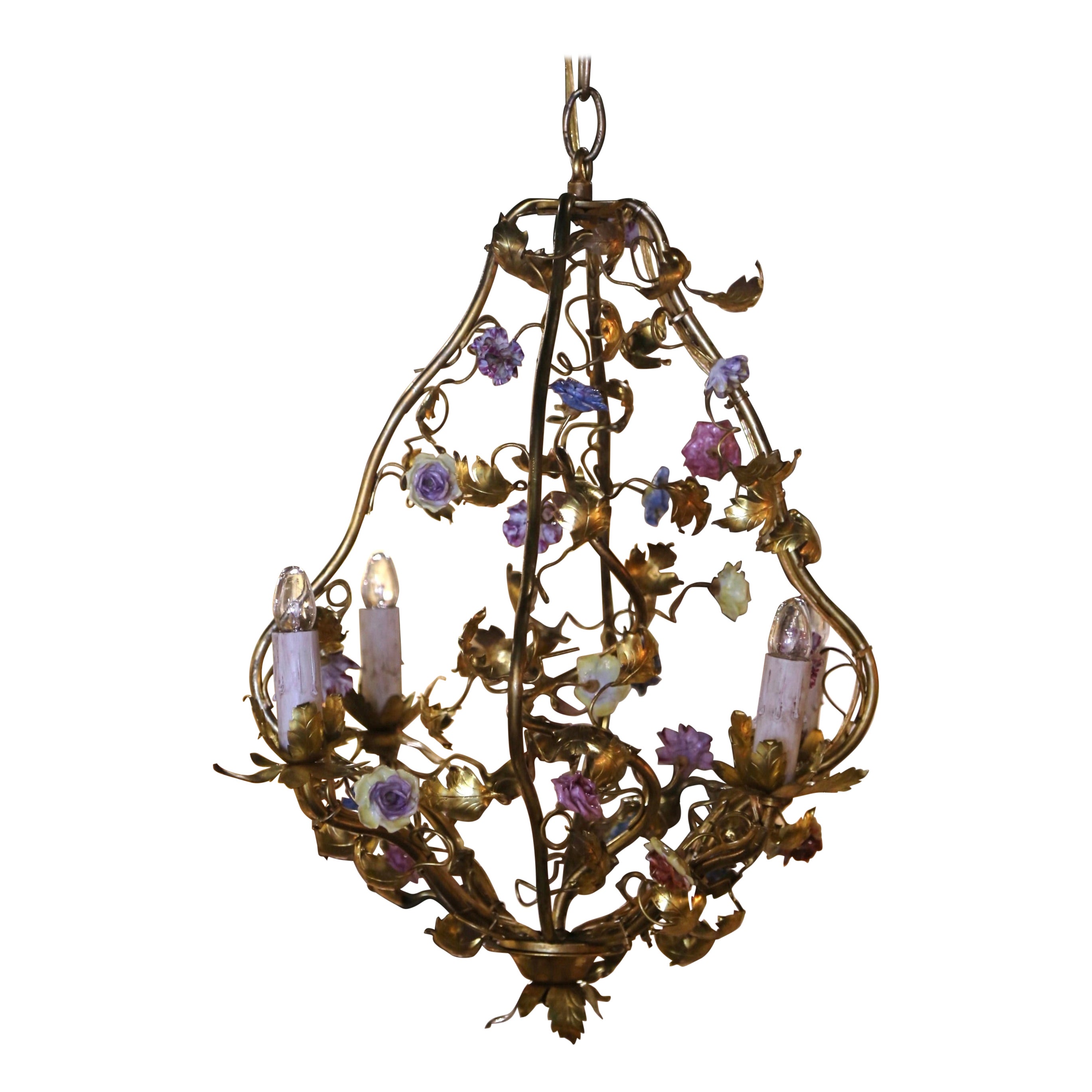 Early 20th Century French Brass and Porcelain Flowers Four-Light Chandelier