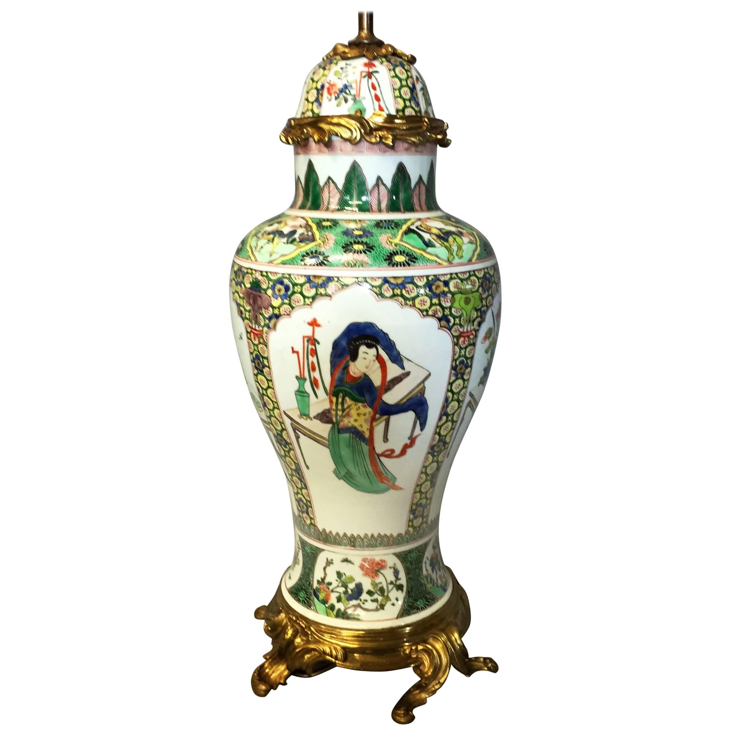 Vase/lampe chinoise Famille Verte du 19ème siècle en vente