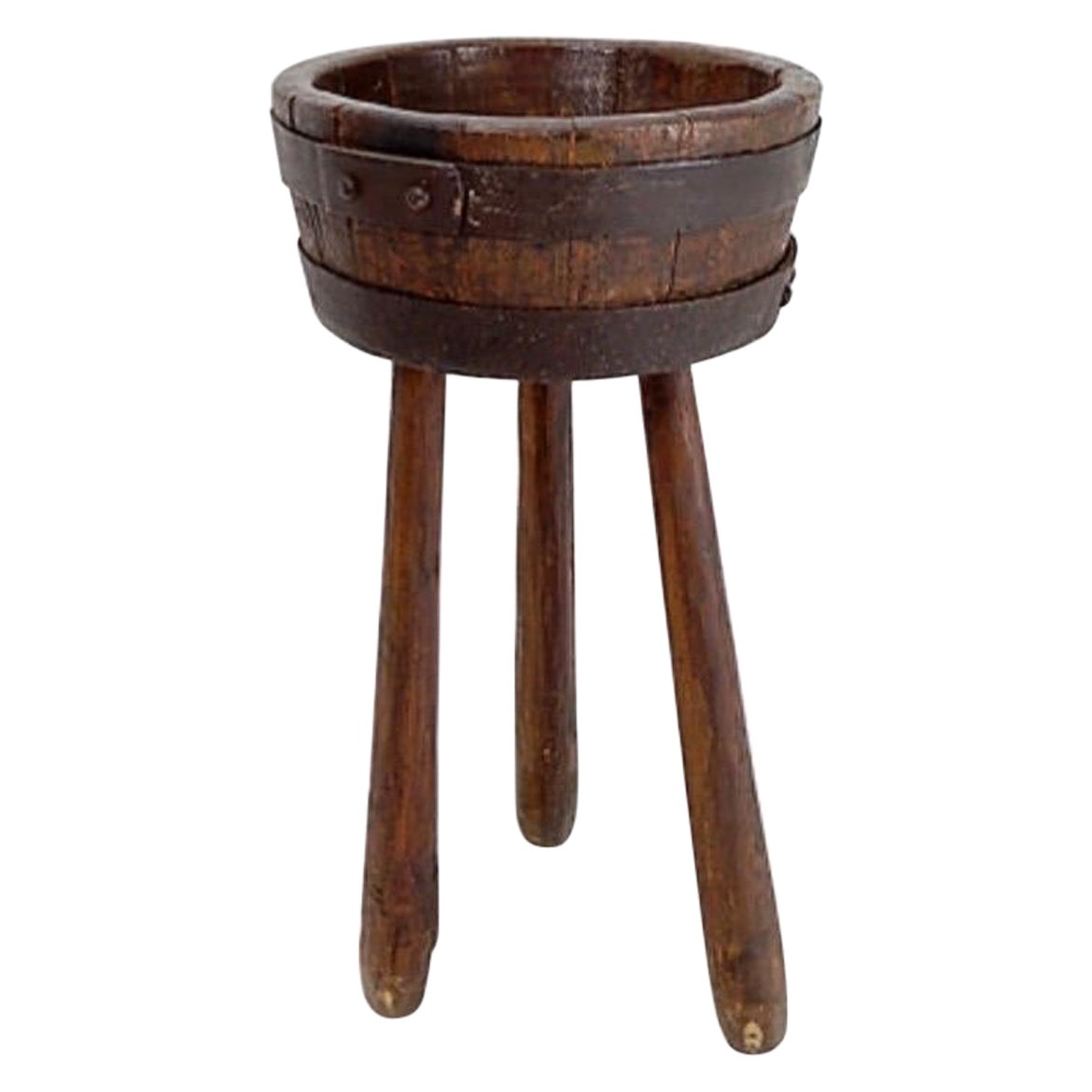 Tavolino o fioriera a treppiede Barrel - Brutalista in vendita
